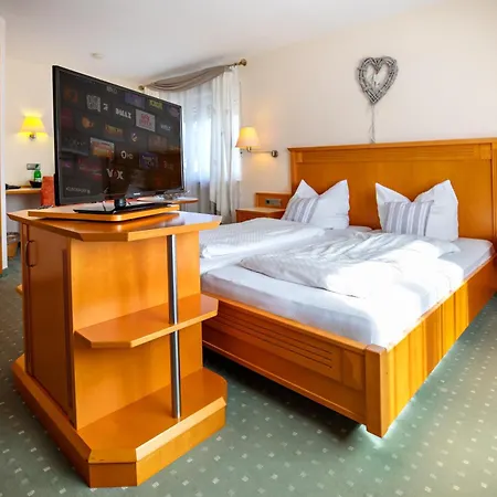 朱姆阿尔滕弗里茨酒店 3*