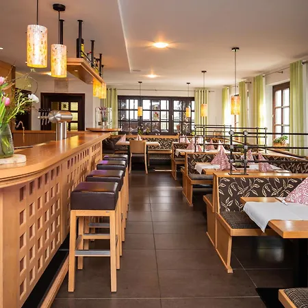 朱姆阿尔滕弗里茨酒店